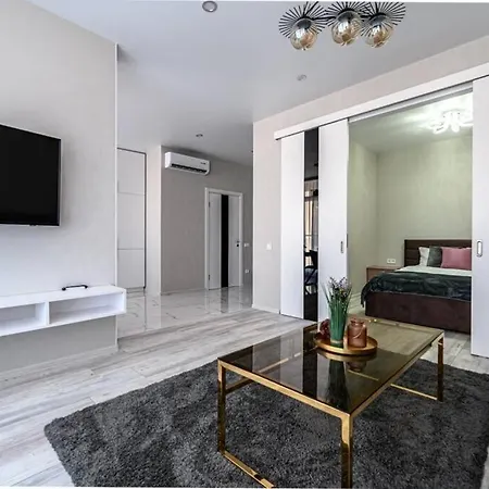 Комфортные Апартаменты 36 Жемчужина Odesa Exterior photo