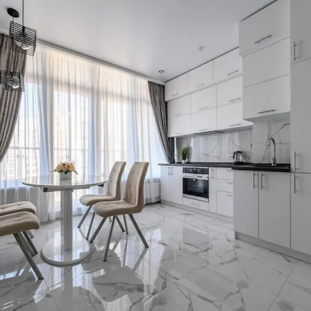 Комфортные Апартаменты 36 Жемчужина Odesa Exterior photo