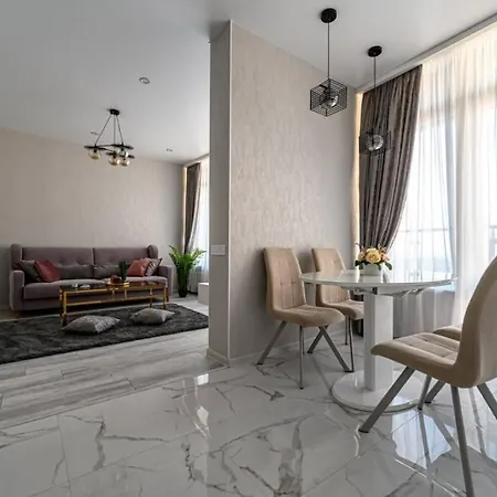 Комфортные Апартаменты 36 Жемчужина Odesa Exterior photo